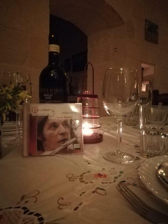 Arkati Literary B&B Sannat Eksteriør bilde